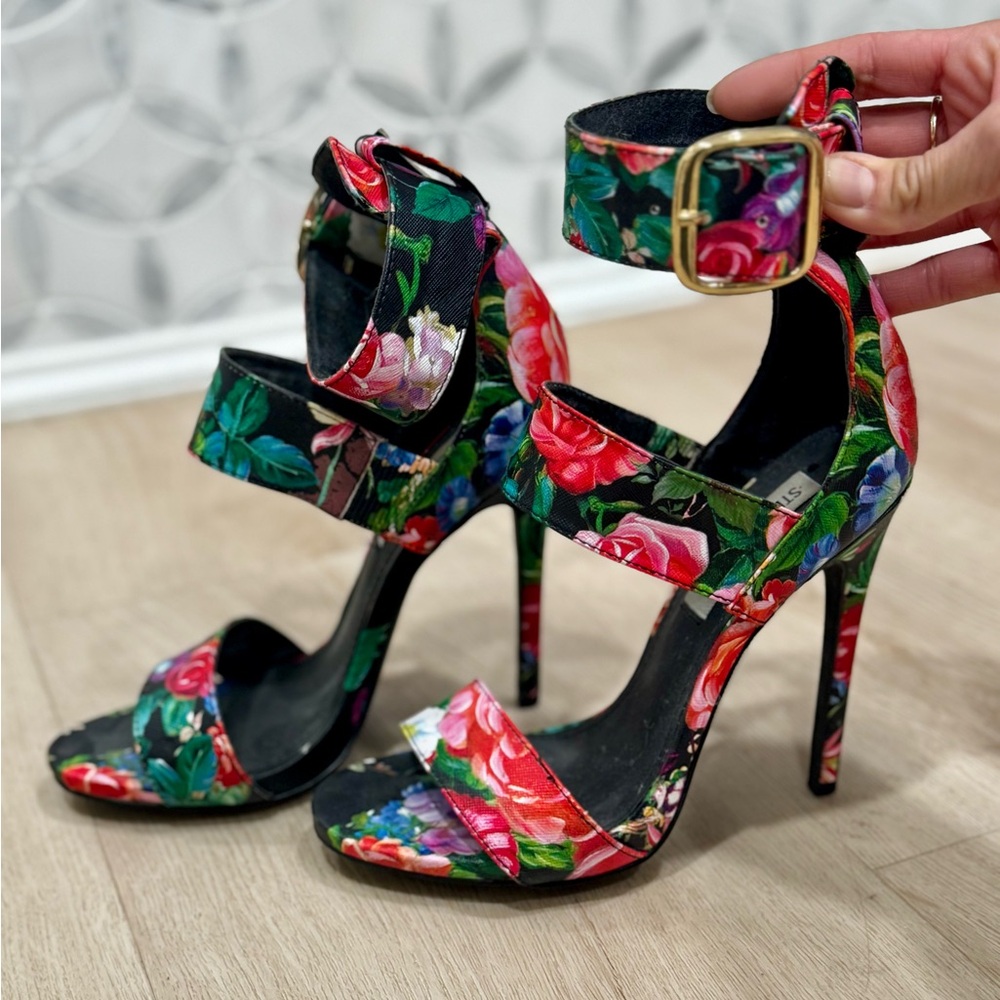 Steve Madden Multicolor Floral Heels